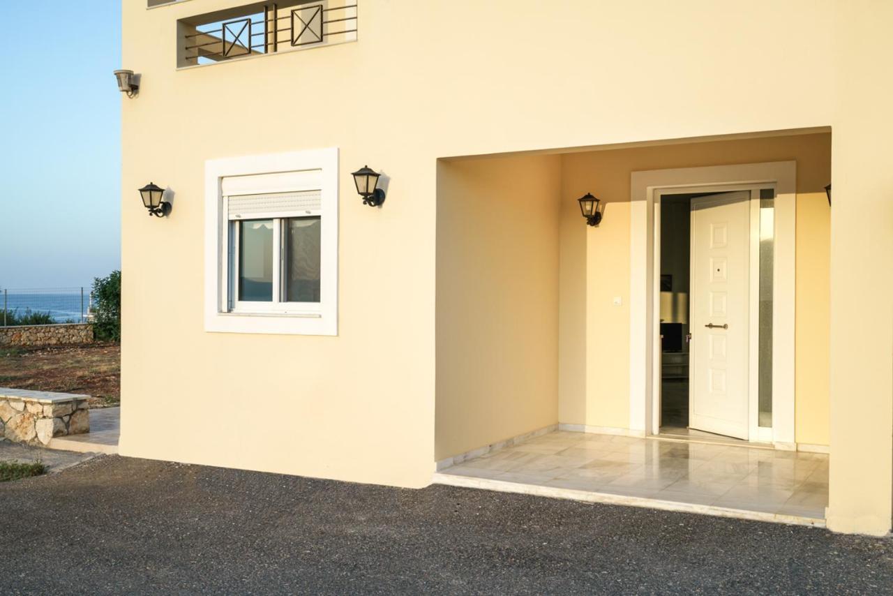 Family Big Apartment Next To The Sea 2-5 People Atsipopoulo Buitenkant foto